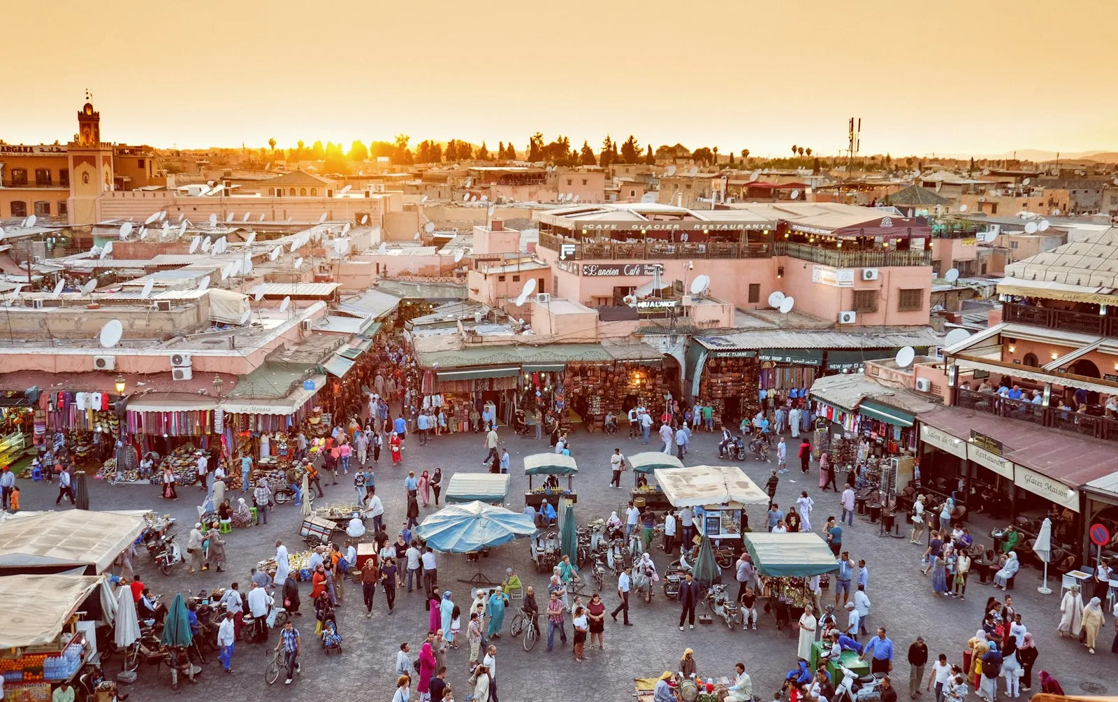 Marrakech tour departure in Morocco